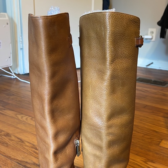 Coach Adair Saddle Pebble Grain Leather Wedge Boot Size 9 - Picture 3 of 9